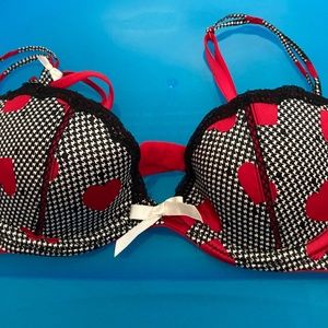 Vintage Victoria’s Secret sexy little thing heart satin 32C push-up Demi b